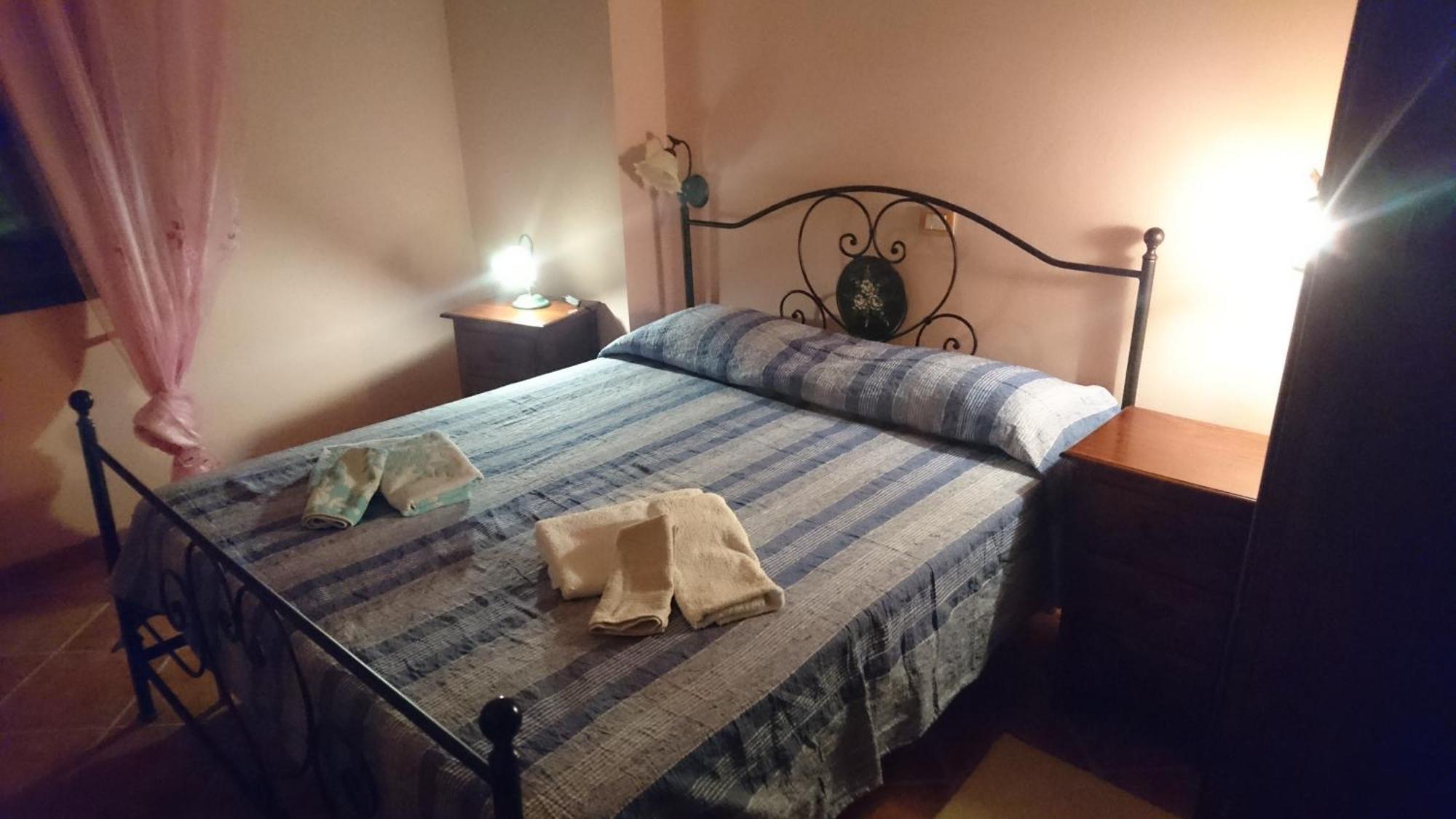 B&B Mony E Nico Riola Sardo Room photo